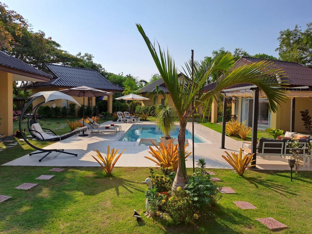 Pool Villa, Resort, Mae Ramphueng Beach, Ban Phe, Rayong, Residence M Thailand (Adults Only) Ban Chamrung 외부 사진