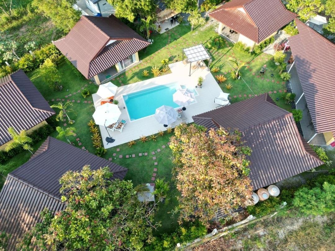 Pool Villa, Resort, Mae Ramphueng Beach, Ban Phe, Rayong, Residence M Thailand (Adults Only) Ban Chamrung 외부 사진